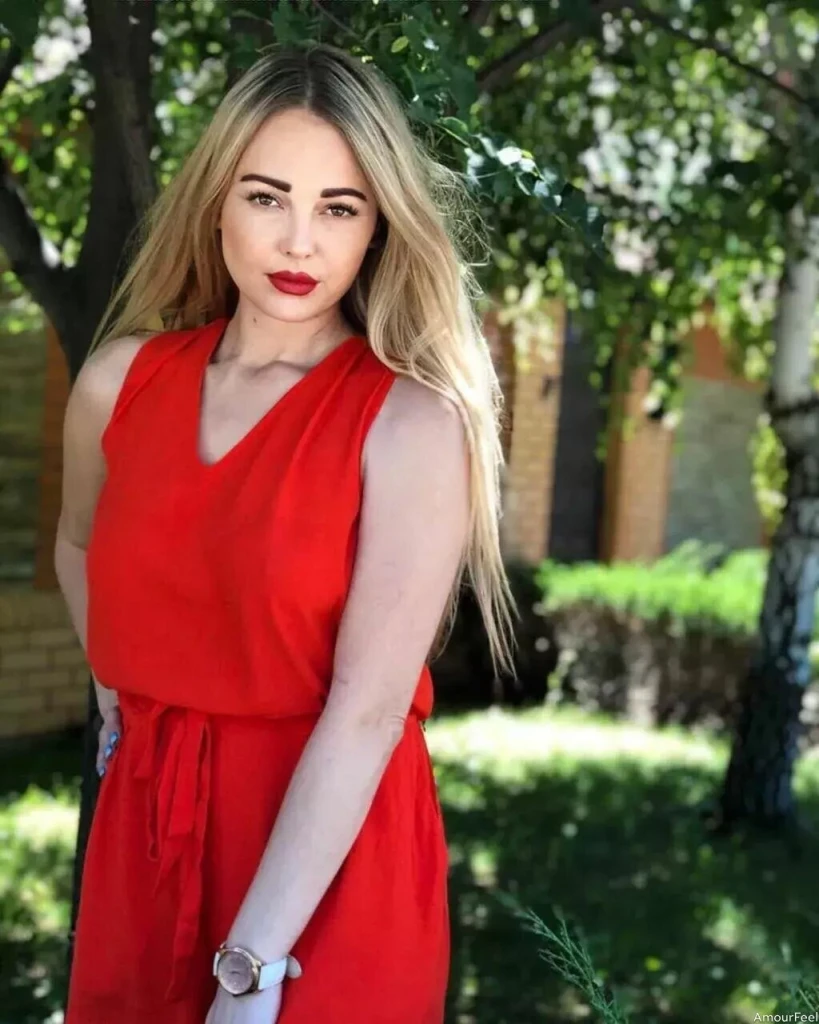 Viktoriia Profile image 1