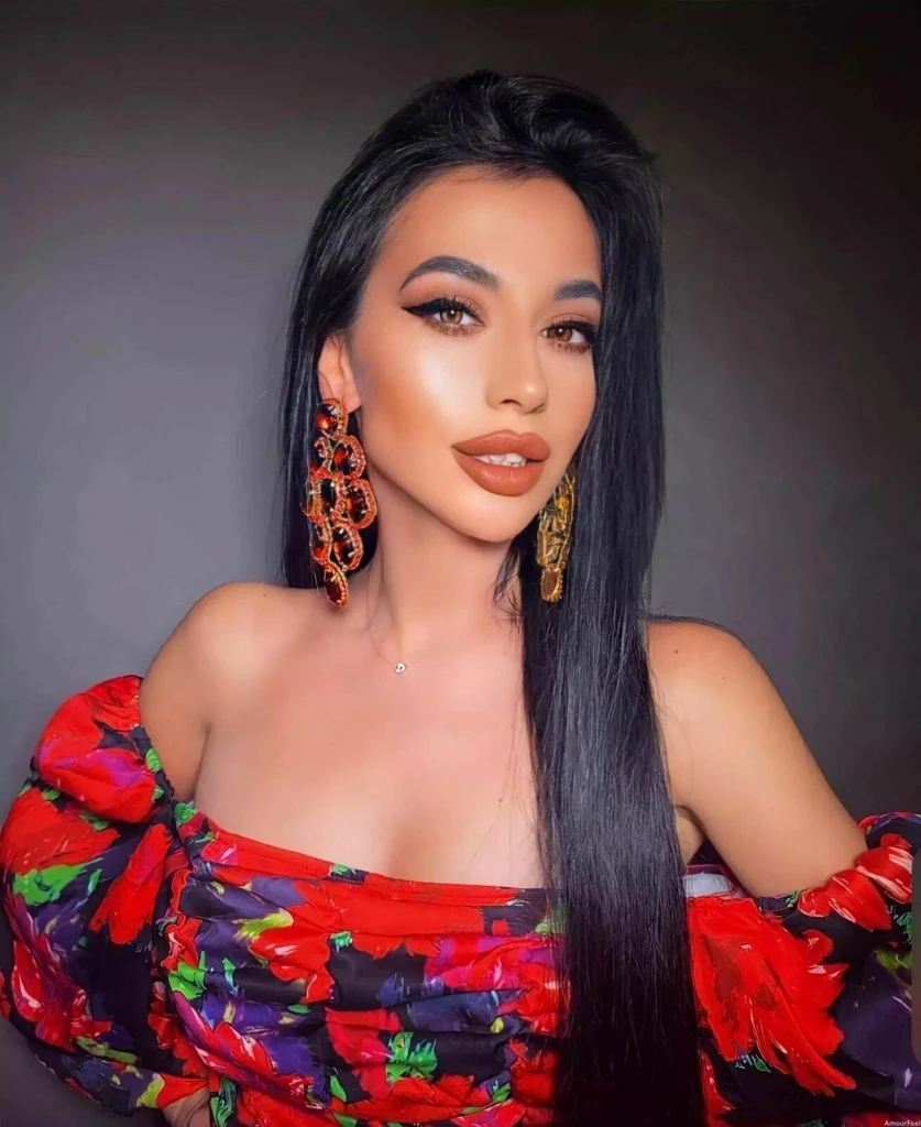 Alena Profile image 1