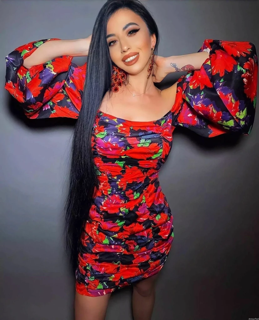 Alena Profile image 3
