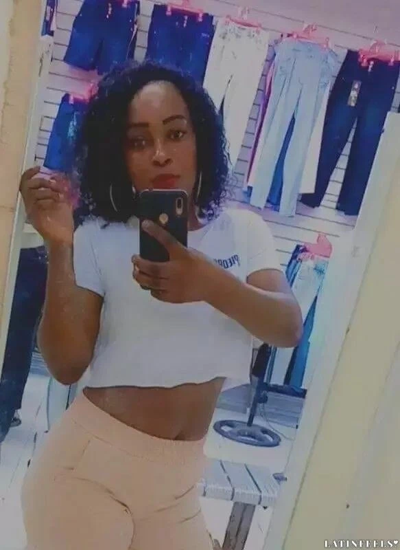 Evelyn Profile image 1