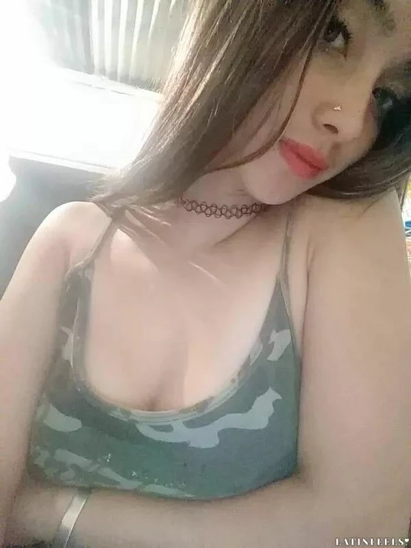 Valeria Profile image 2