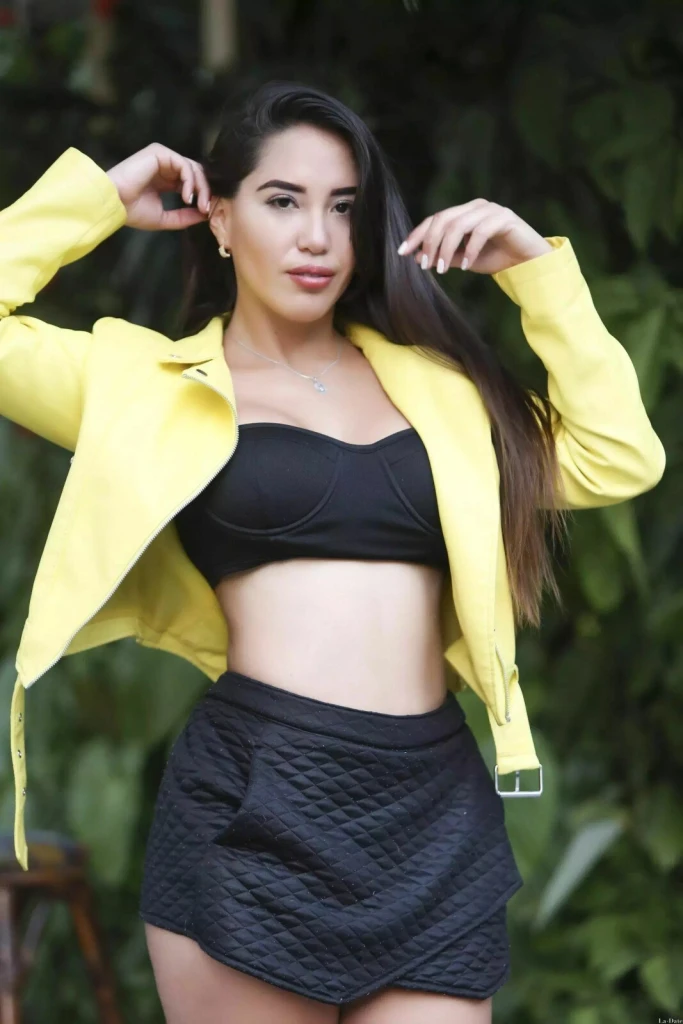 Valentina Profile image 2