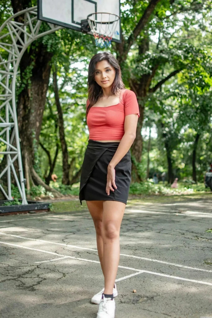 Kaye Profile image 4