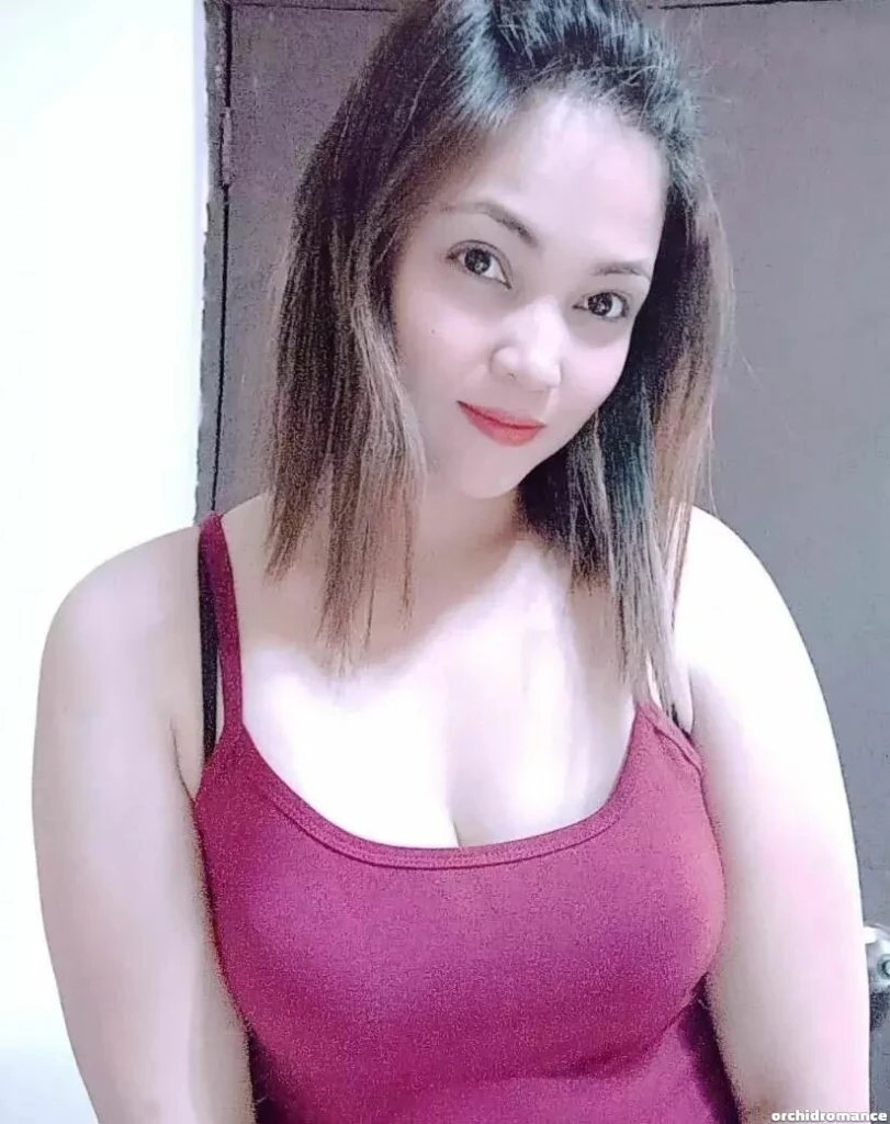 Samantha Profile image 1