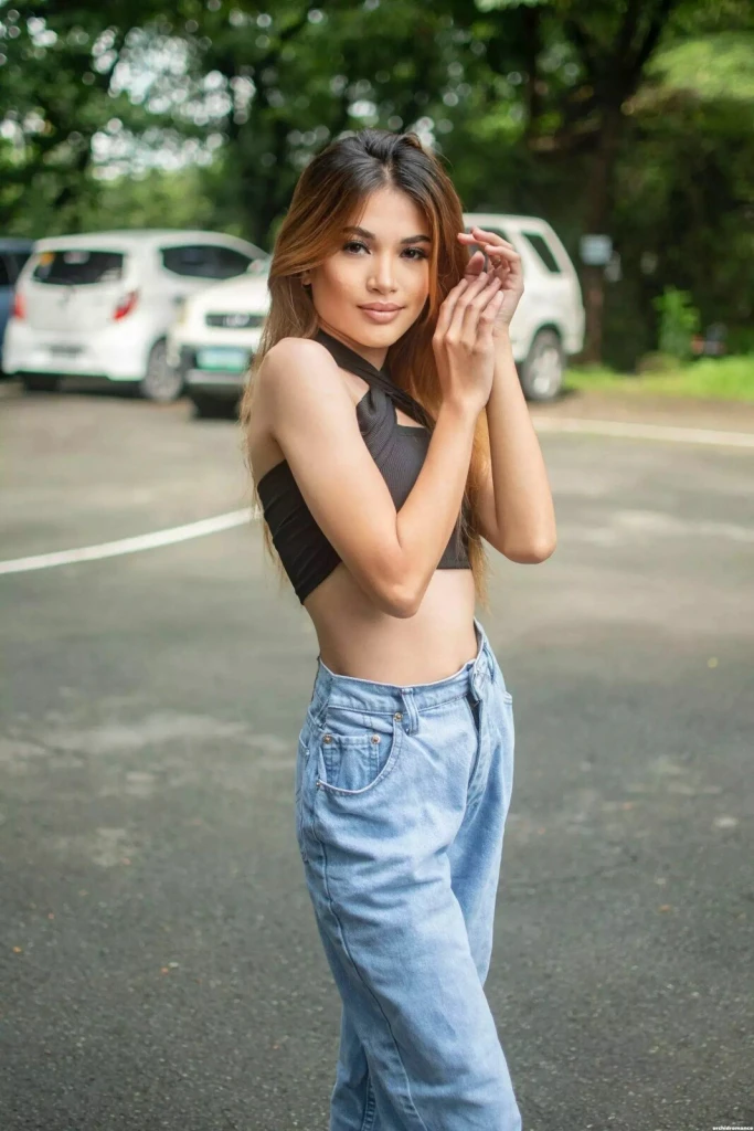 Englis Profile image 3