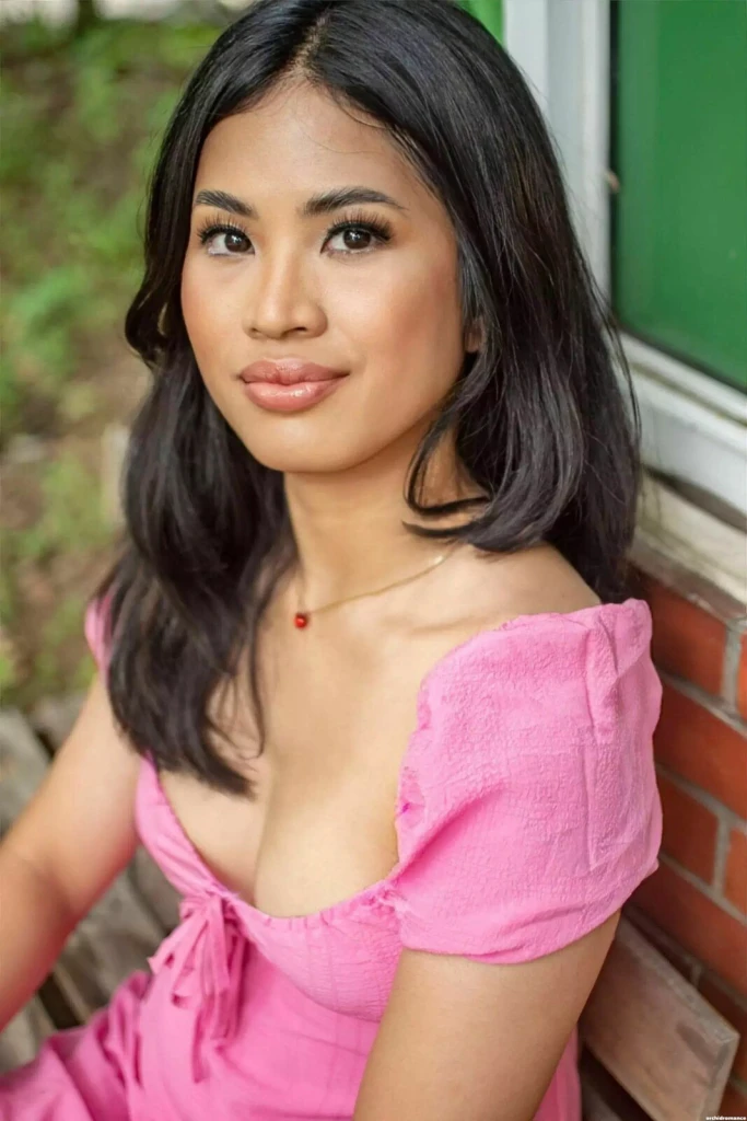 Tifanny Profile image 4