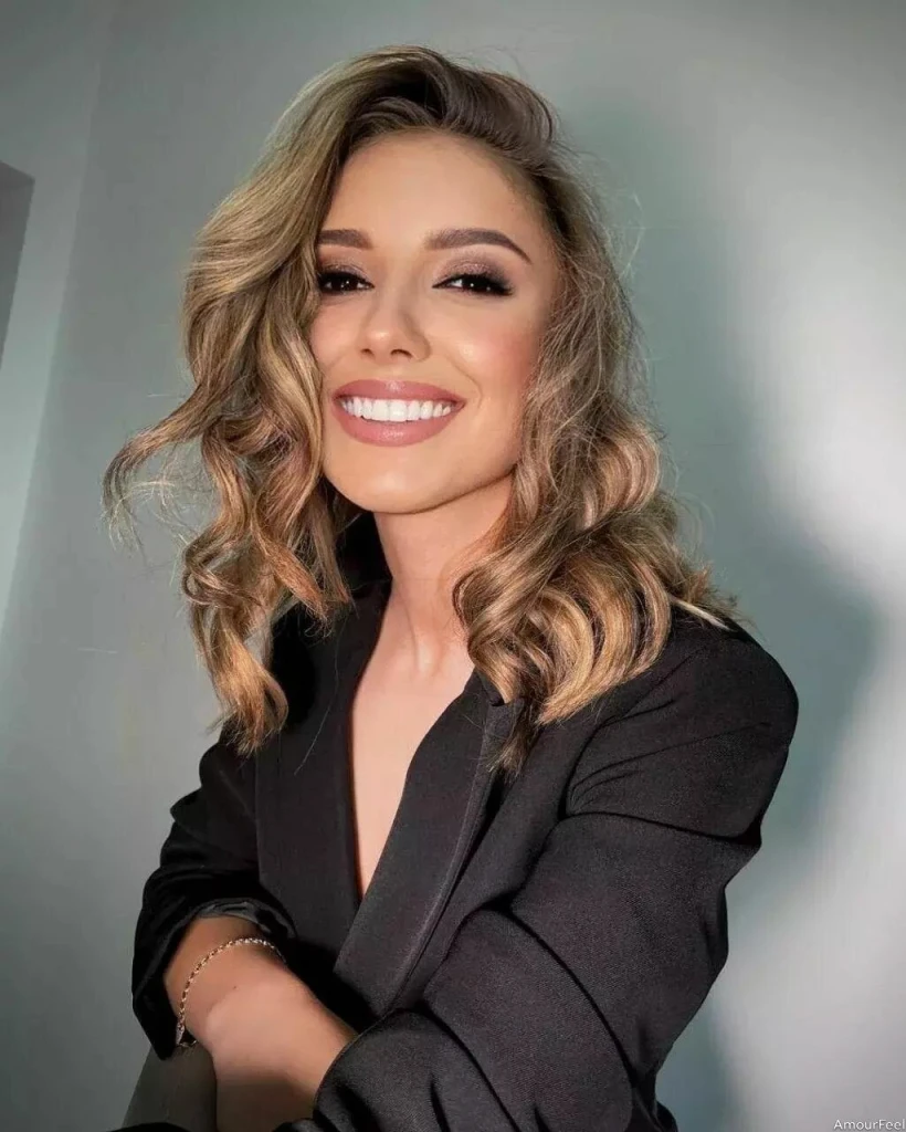 Alina Profile image 3