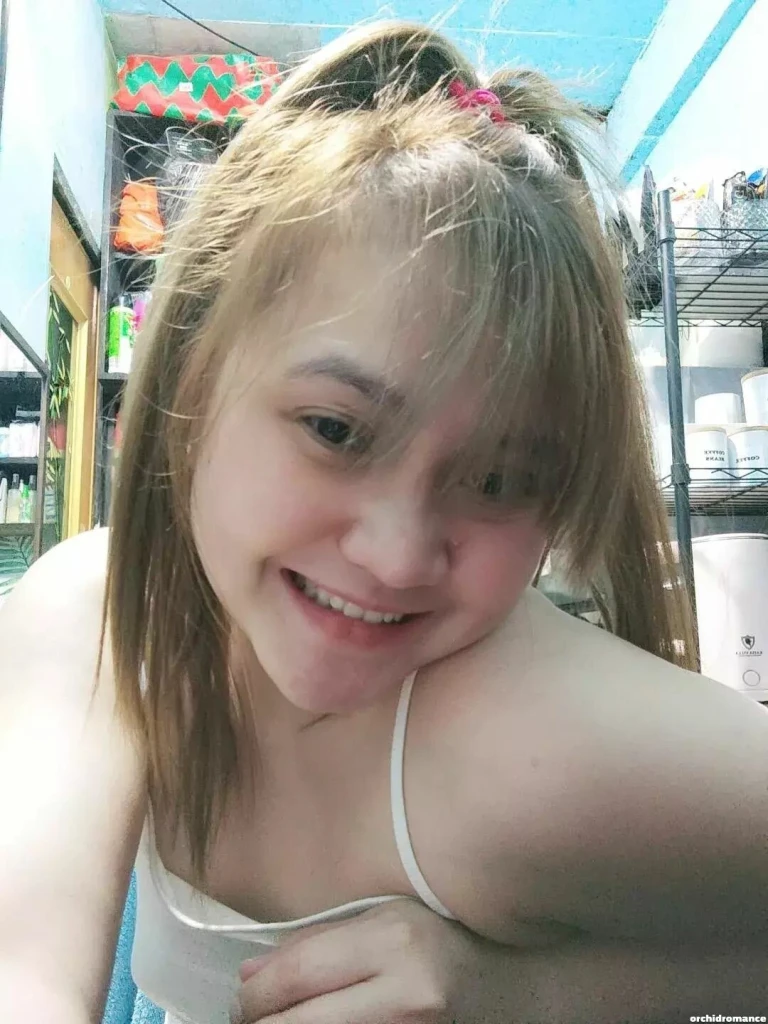 Kristine Profile image 4