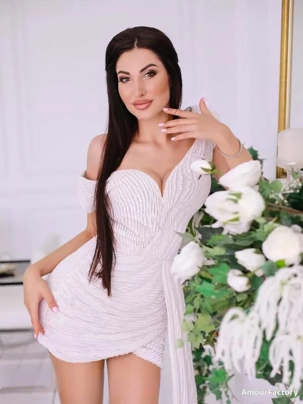 Ksenia Profile image 2