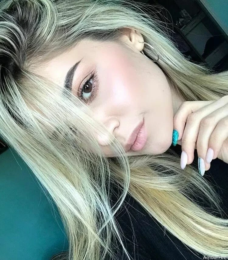 Olesya Profile image 3