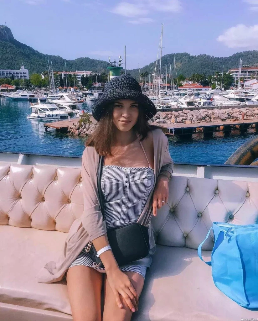 Juliya Profile image 1