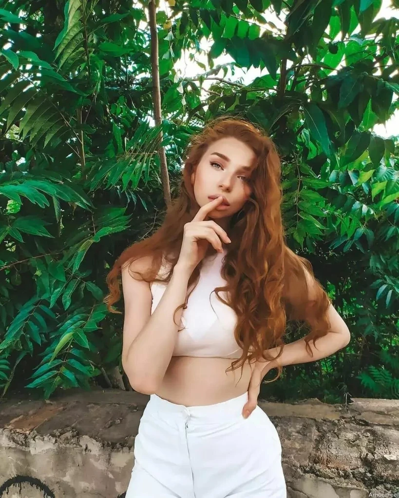 Yana Profile image 3