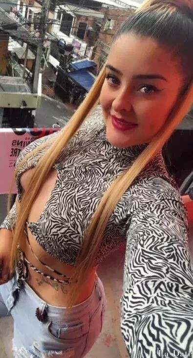 Paola Profile image 2