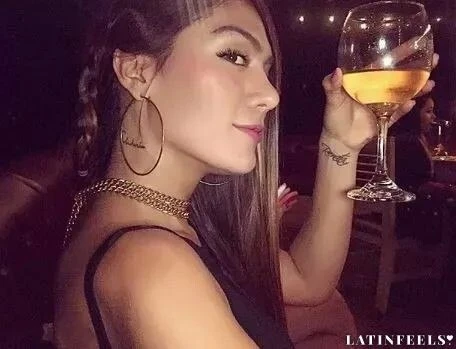 Betty Profile image 1