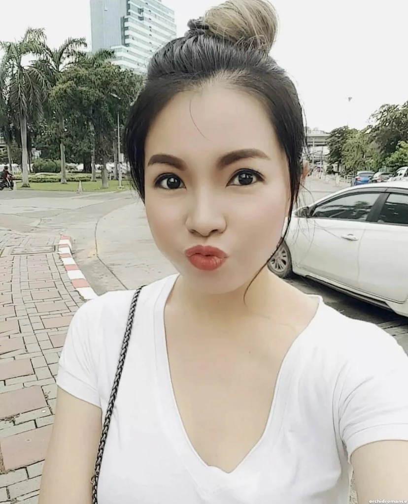 Sunisa Profile image 2