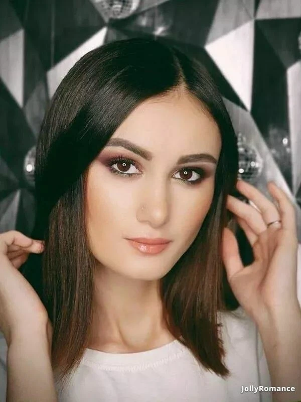 Olga Profile image 4