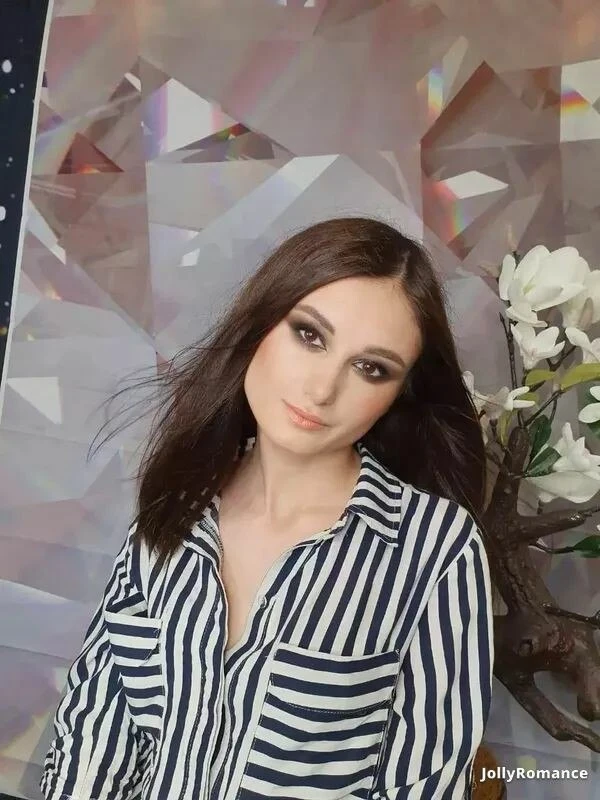 Olga Profile image 1