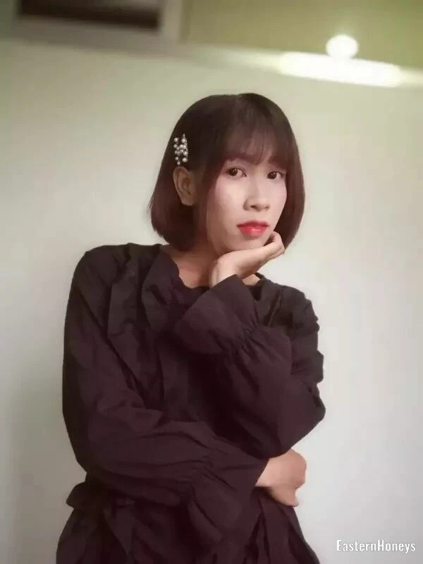 Thananya Rakkaew Profile image 3