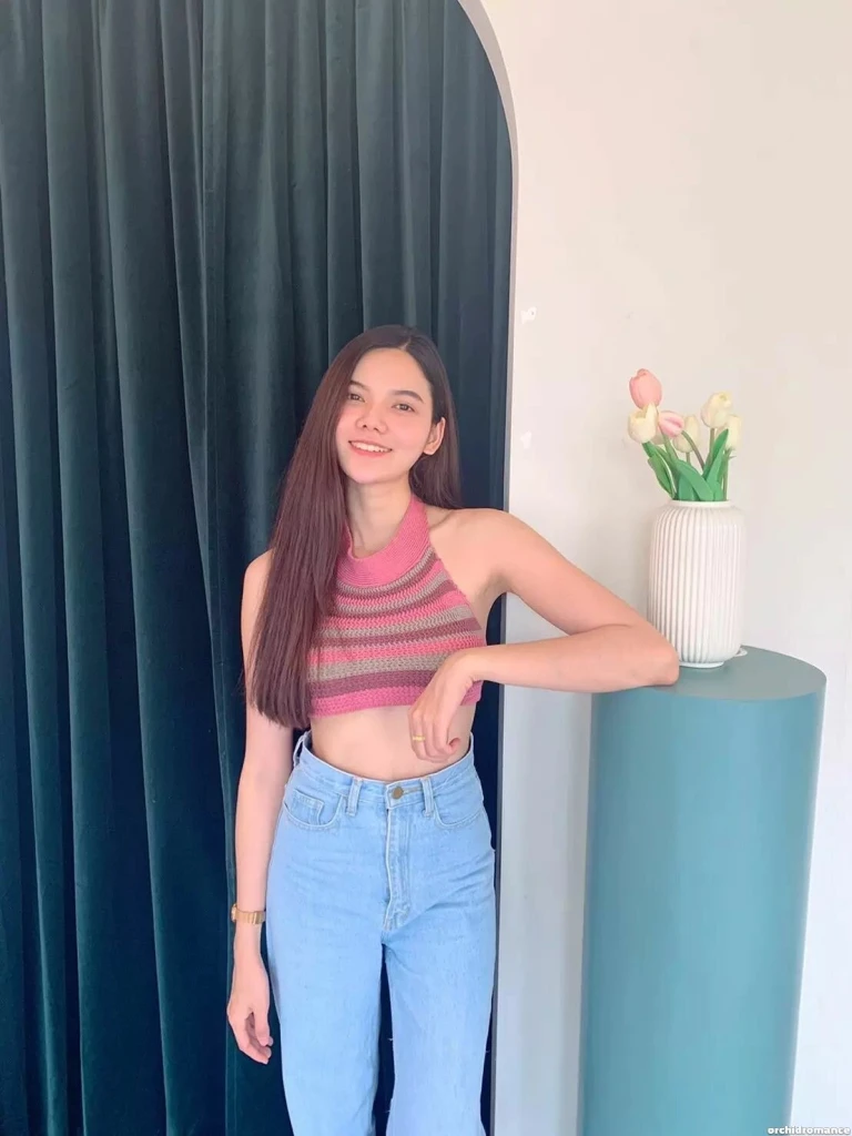 Jinjutha Profile image 2