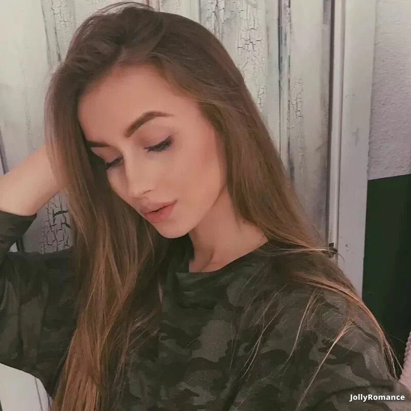 Victoria Profile image 2