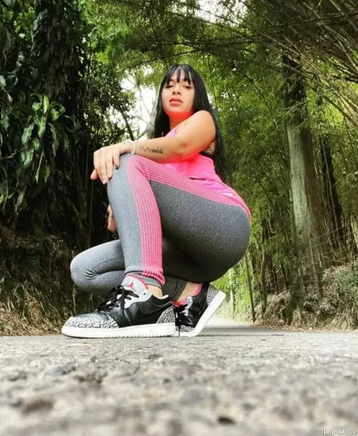 Vanessa Profile image 2