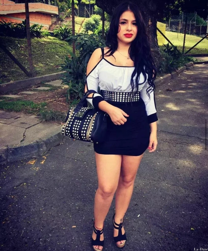 Vanessa Profile image 3