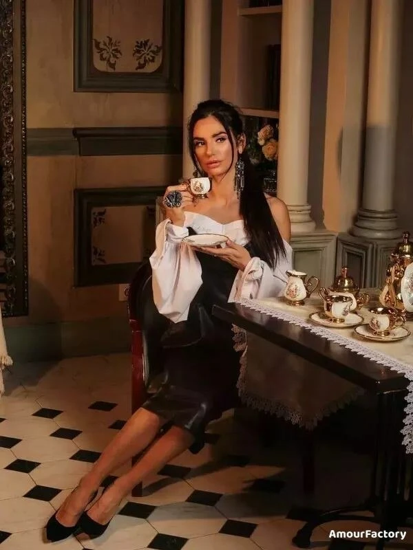 Christina Profile image 1