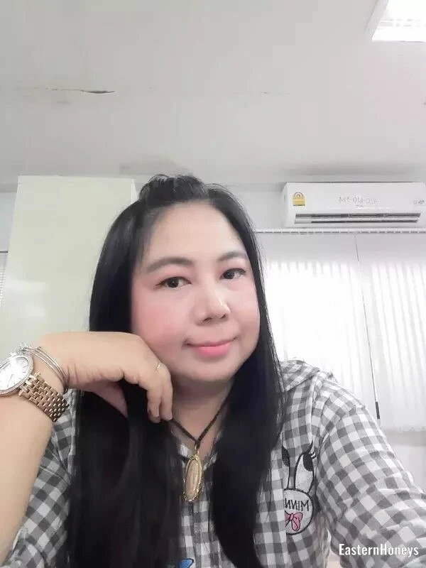 Ketsarin Profile image 1