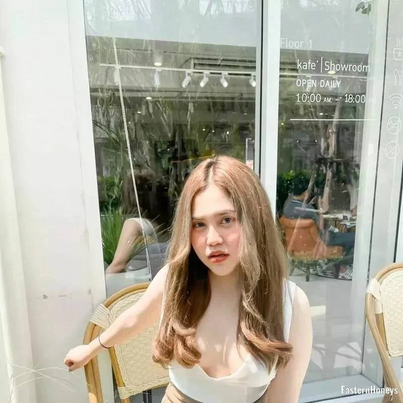 Pichitkarn Profile image 2