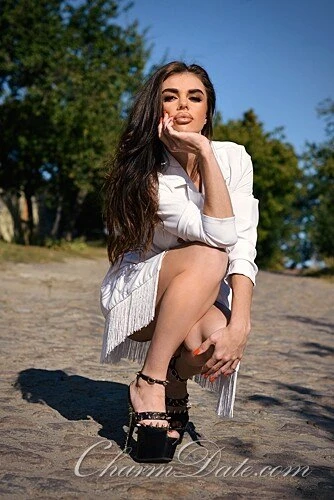 Aliia Profile image 2