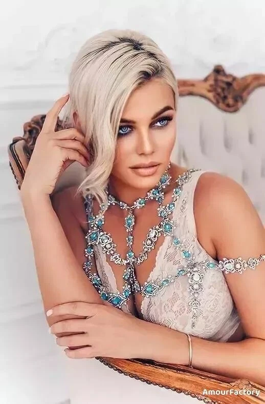 Polina Profile image 2