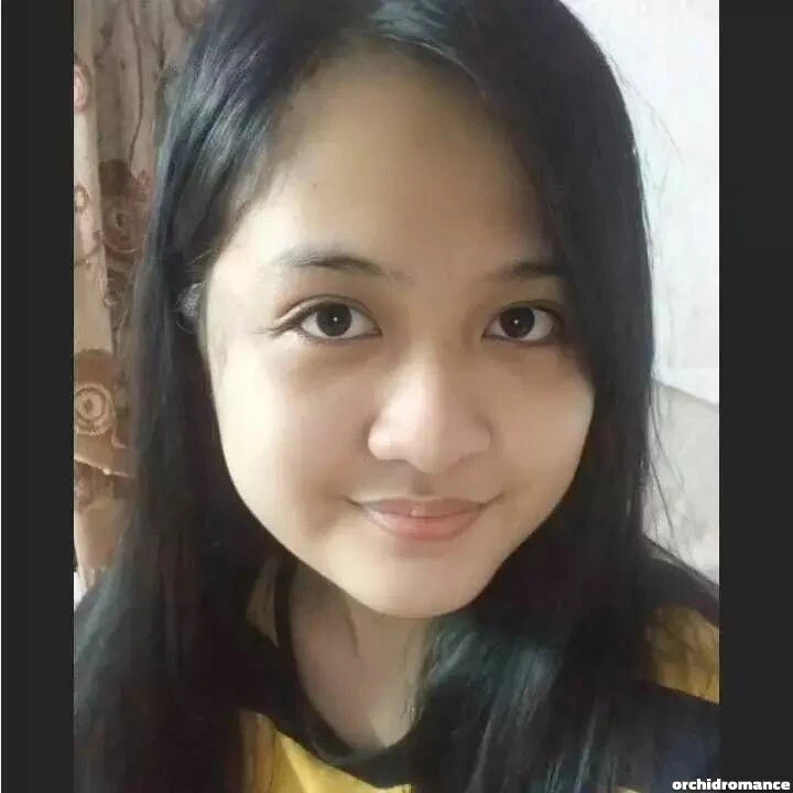 ROZE Profile image 2