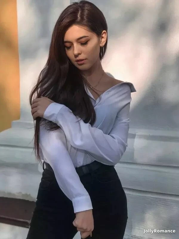 Nataliya Profile image 3