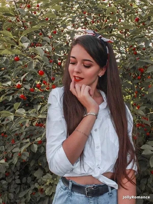 Nataliya Profile image 4