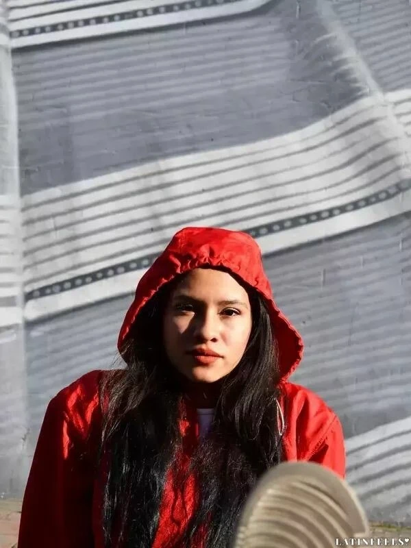 Laura Profile image 1