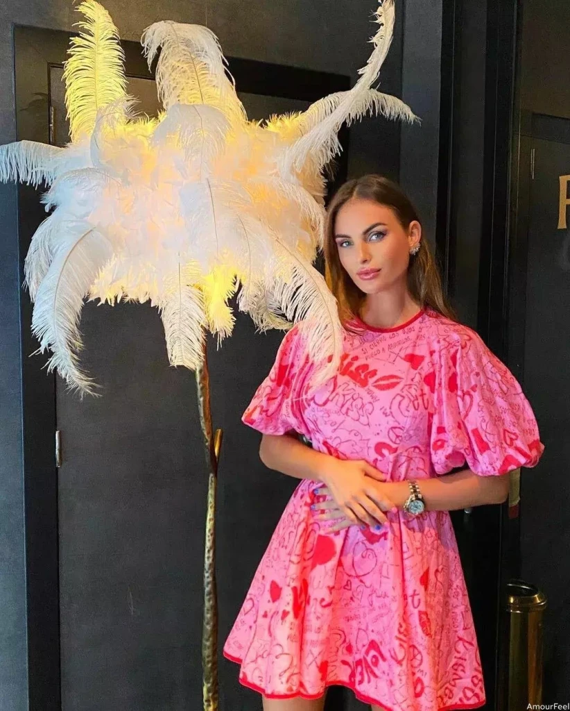 Anna Profile image 4