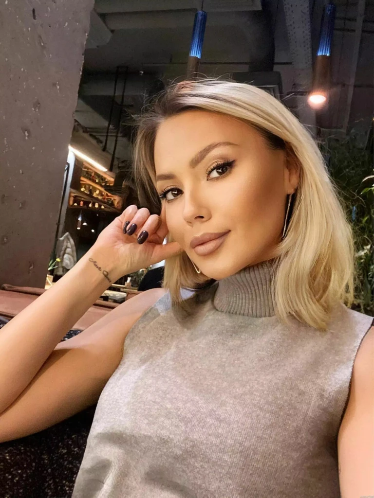 Vitaliya Profile image 4