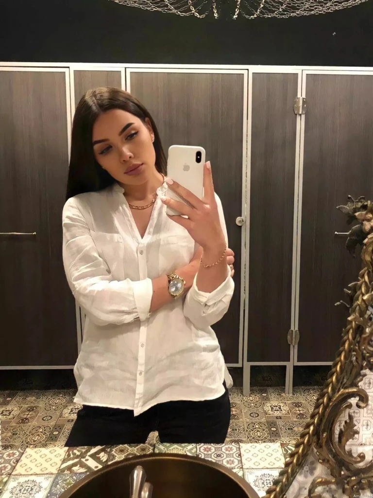 Svitlana Profile image 1