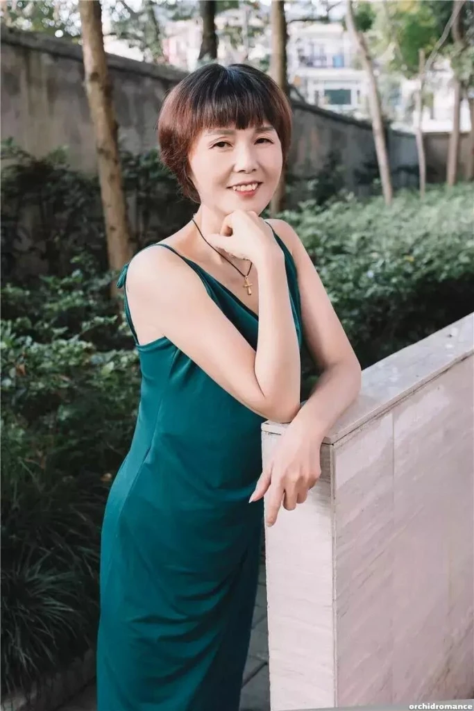 Linda Profile image 1