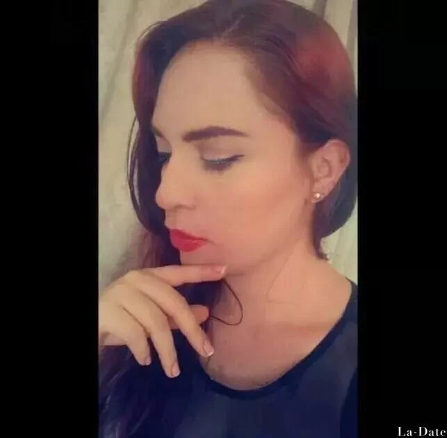 Fernanda Profile image 3