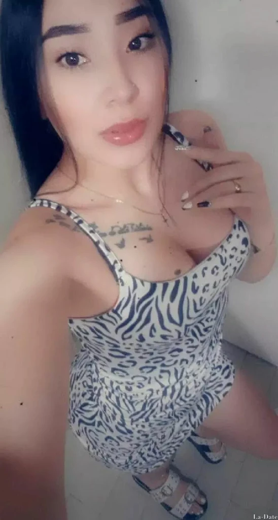 Gina Profile image 1
