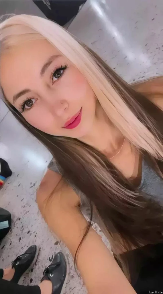 Emilin Tatiana Profile image 1