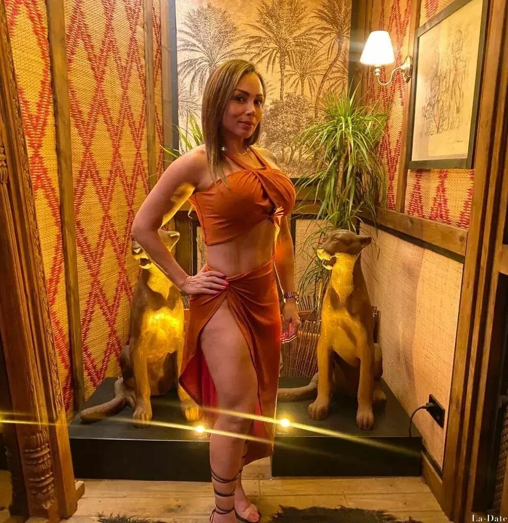 Dayana Profile image 2