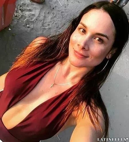 Diana Profile image 2