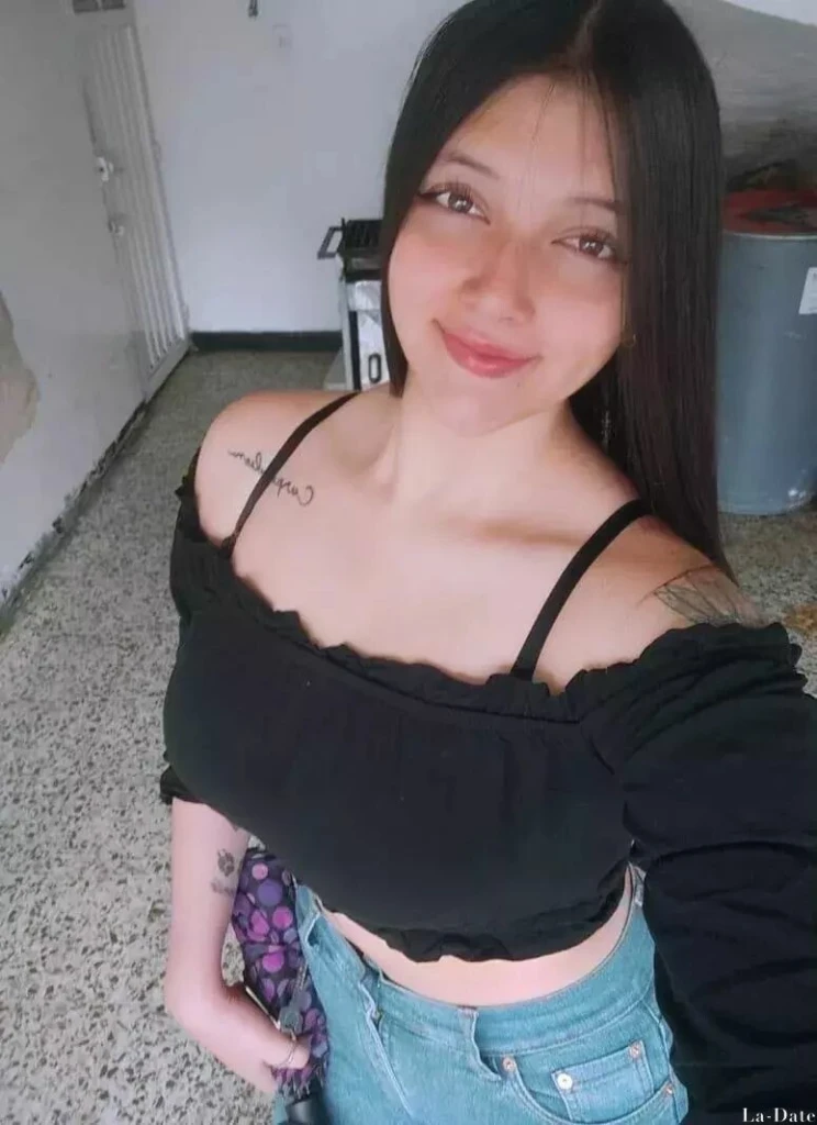 Vanessa Profile image 1