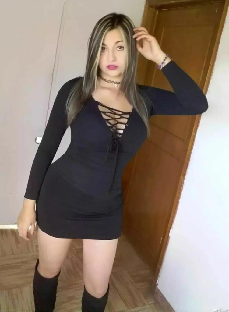 Lesly Profile image 1