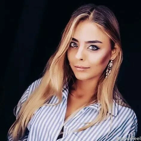 Ilona Profile image 1