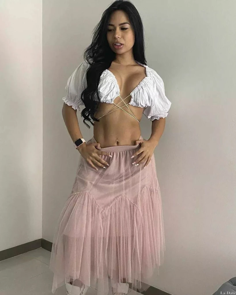 Nataly Profile image 2