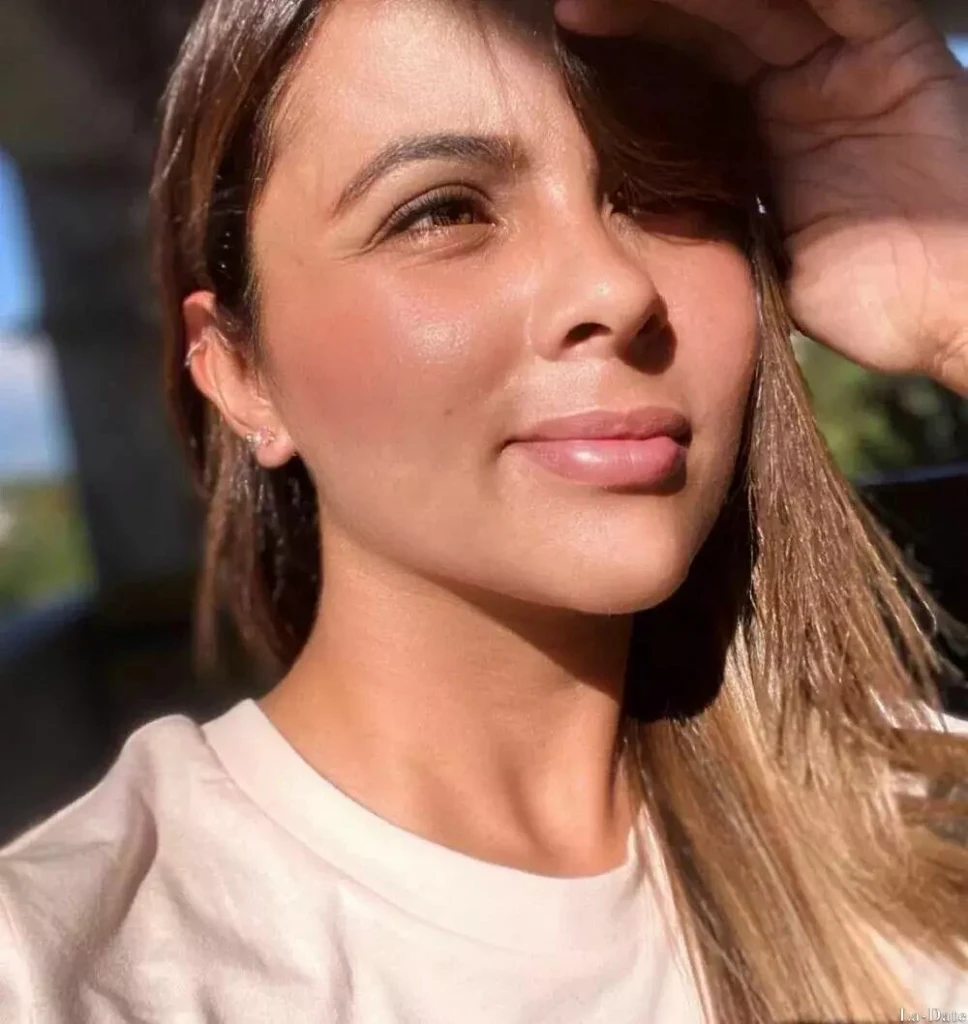 Jennifer Profile image 2