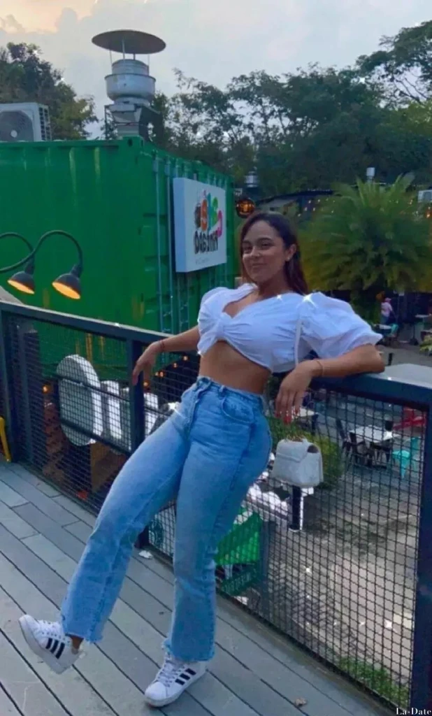 Jennifer Profile image 1